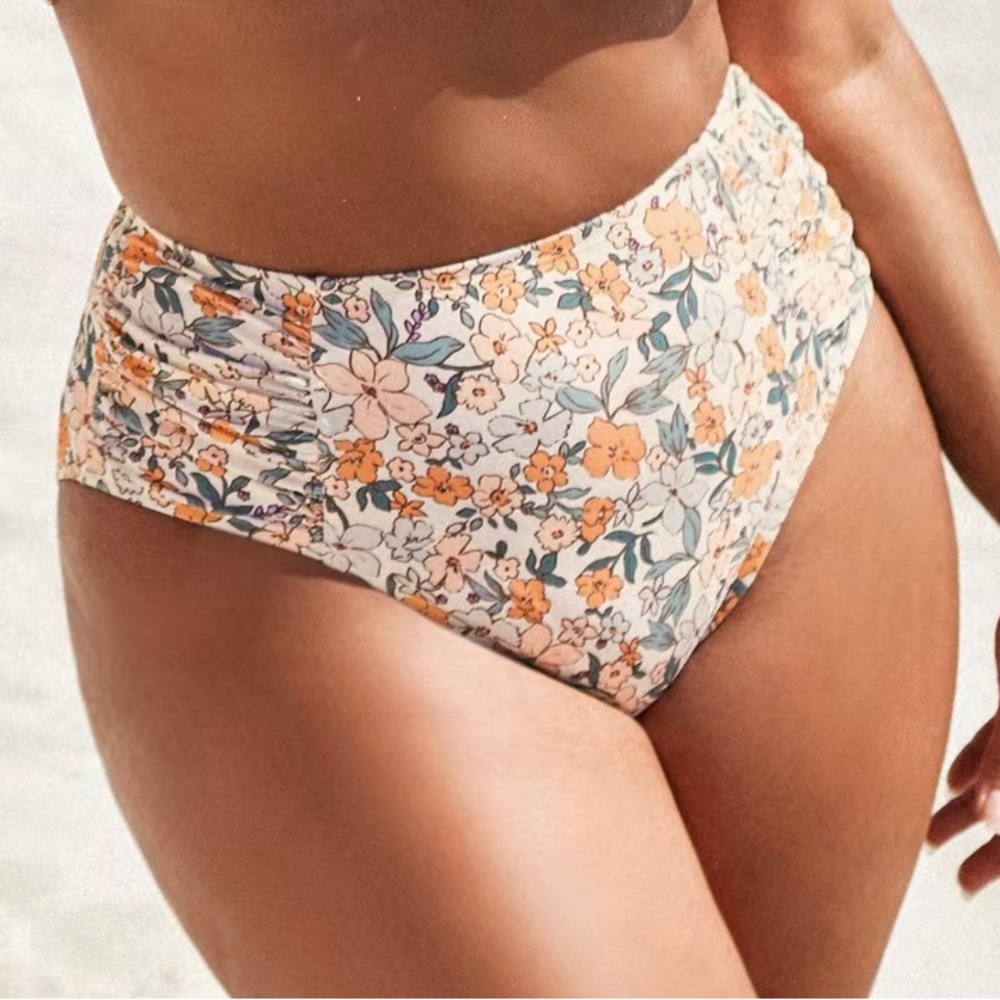 Cupshe High-waisted Bottoms